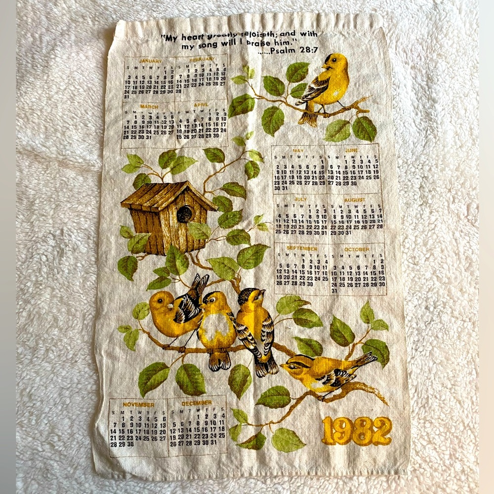 VINTAGE 1982 Calendar Linen Cloth w/ Yellow Birds